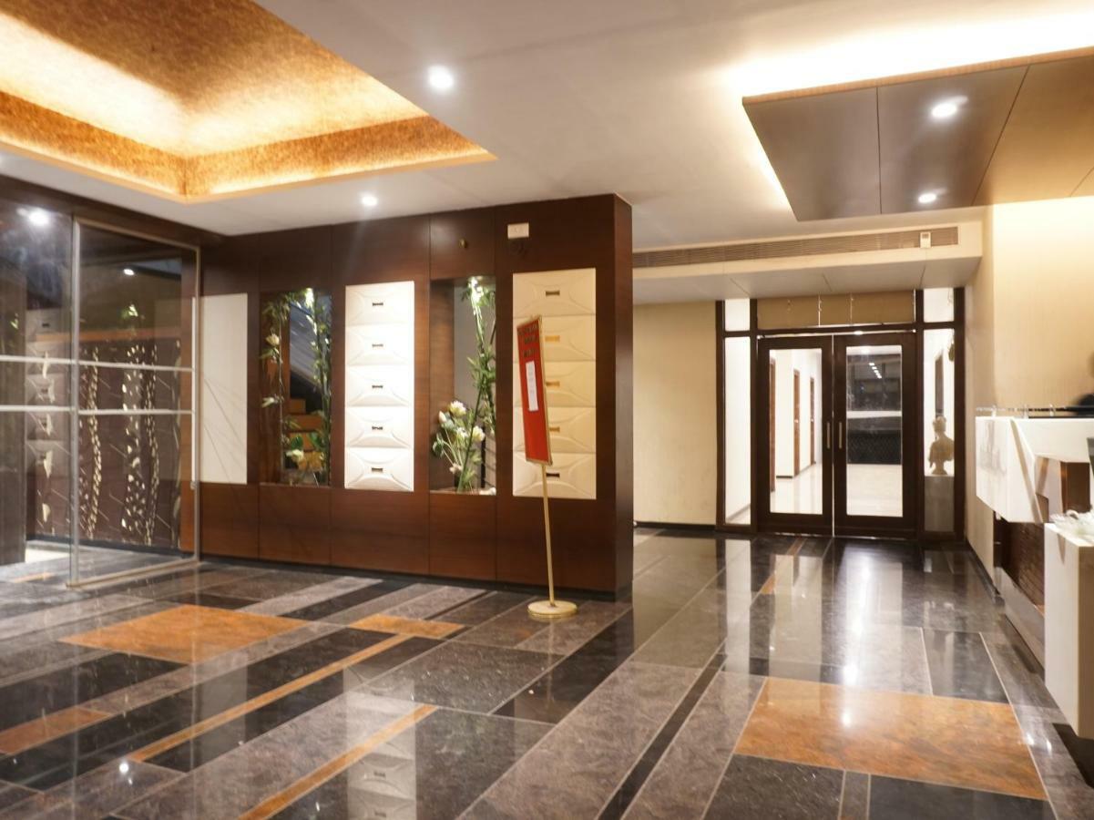 Palette Four Seasons Recreation Resort Jalgaon Exterior photo