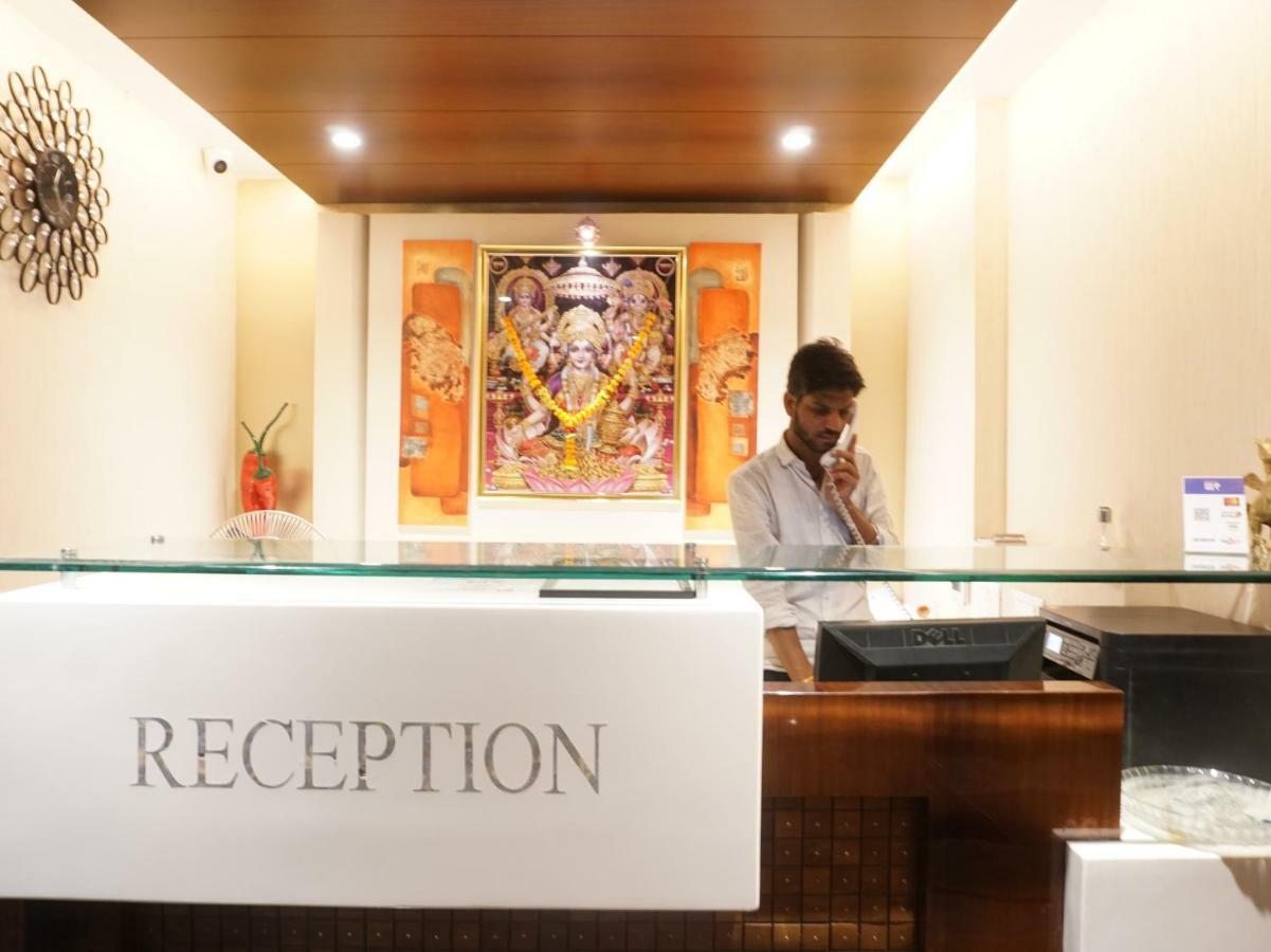Palette Four Seasons Recreation Resort Jalgaon Exterior photo